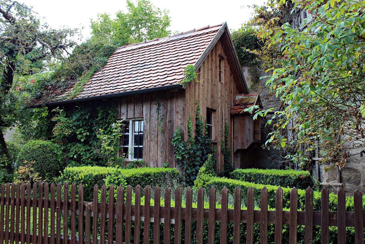 Tuinhuis ingericht als gezellige werkplek. Tuinhuis ingericht als gezellige werkplek.